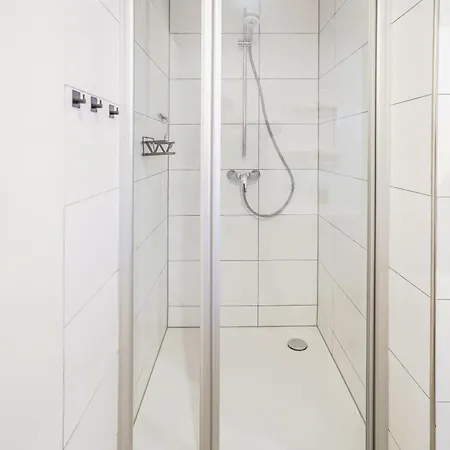 Apartamento Seezeit & Seminarhaus Am Ammersee